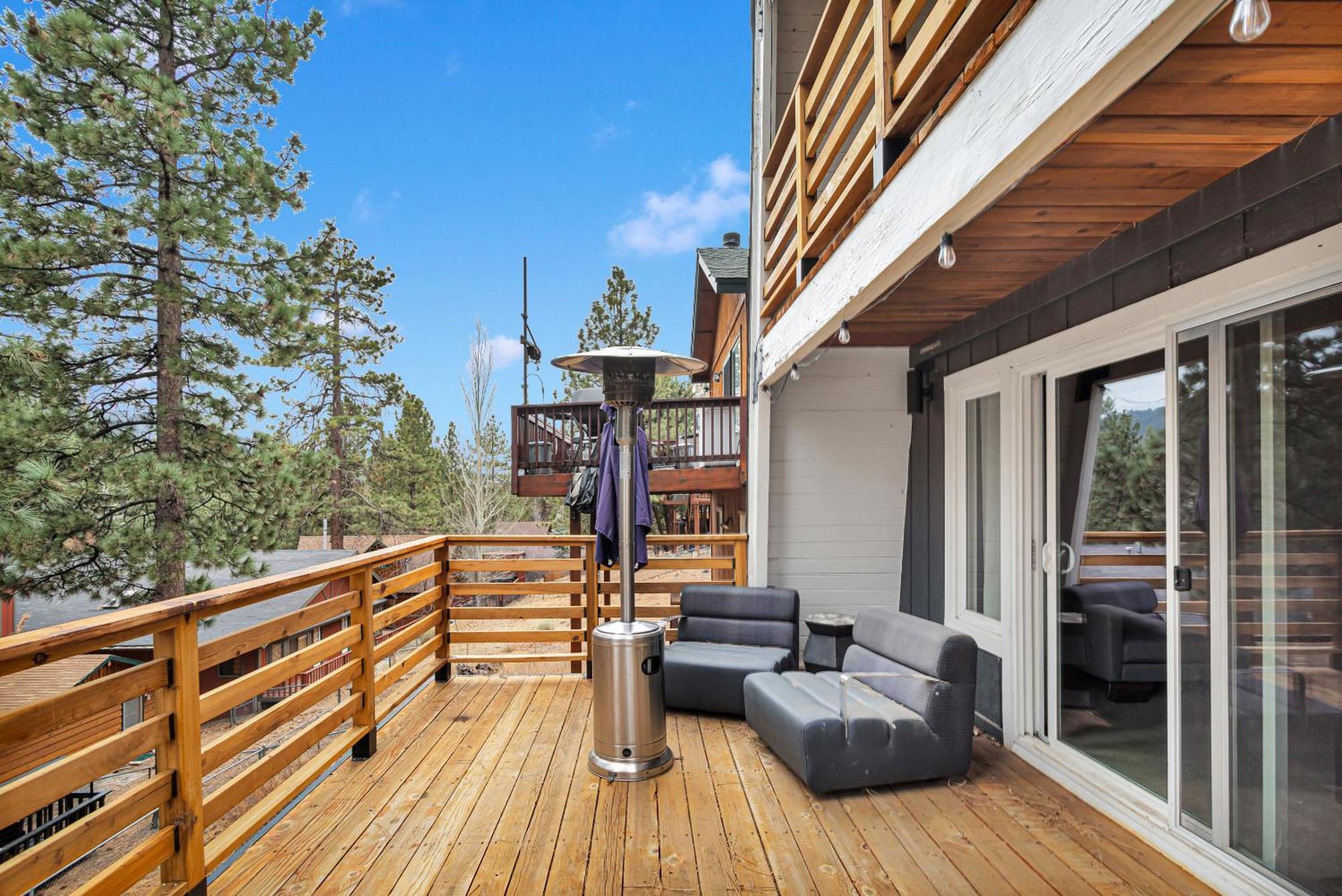 Cozy Crescent Tree Cabin Near Bear Mountain بيغ بير لاكي، سان بيرناردينو، كاليفورنيا المظهر الخارجي الصورة