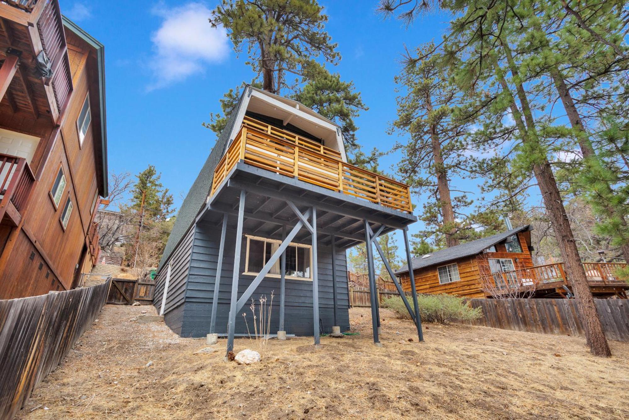 Cozy Crescent Tree Cabin Near Bear Mountain بيغ بير لاكي، سان بيرناردينو، كاليفورنيا المظهر الخارجي الصورة