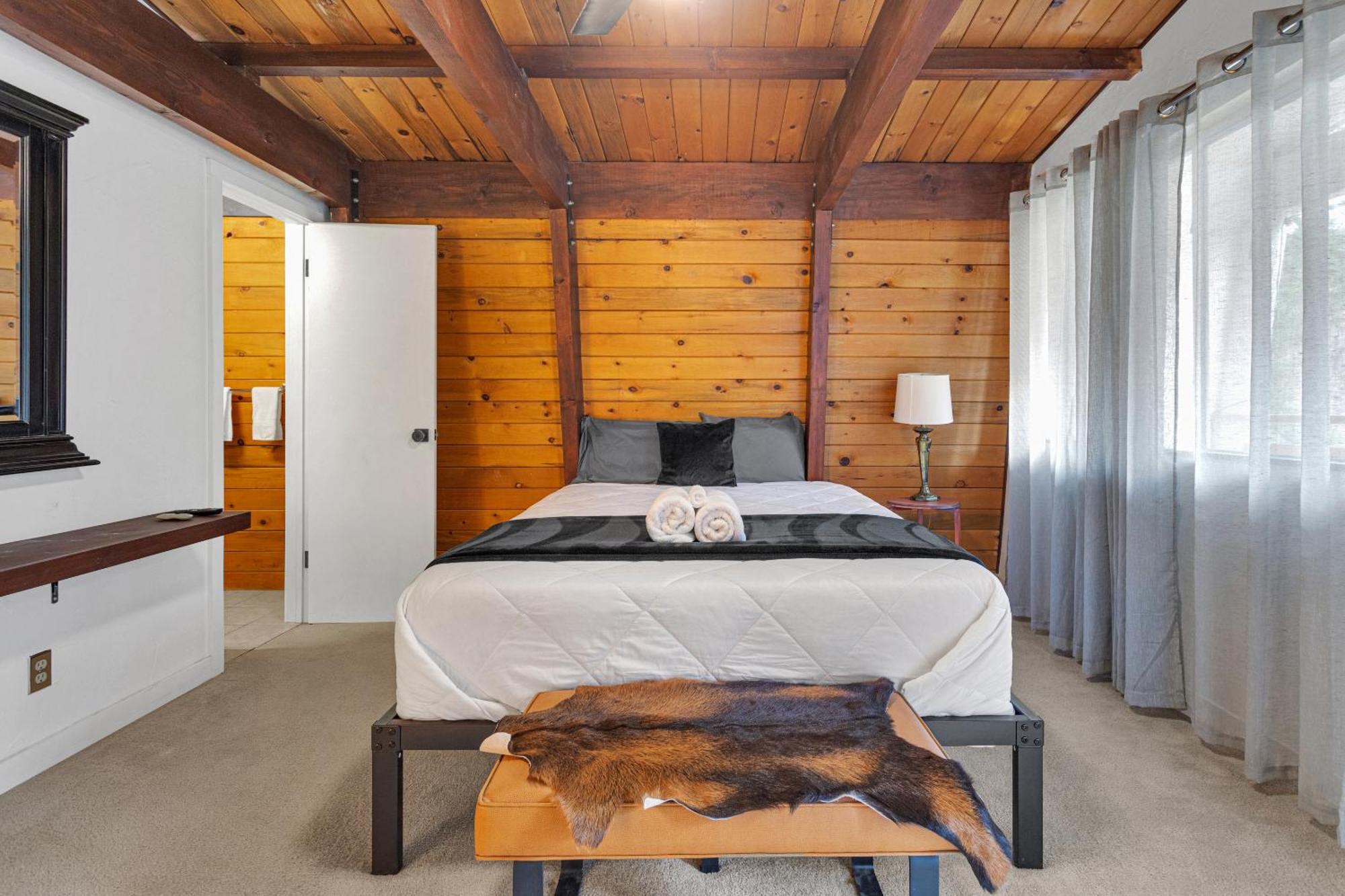 Cozy Crescent Tree Cabin Near Bear Mountain بيغ بير لاكي، سان بيرناردينو، كاليفورنيا المظهر الخارجي الصورة