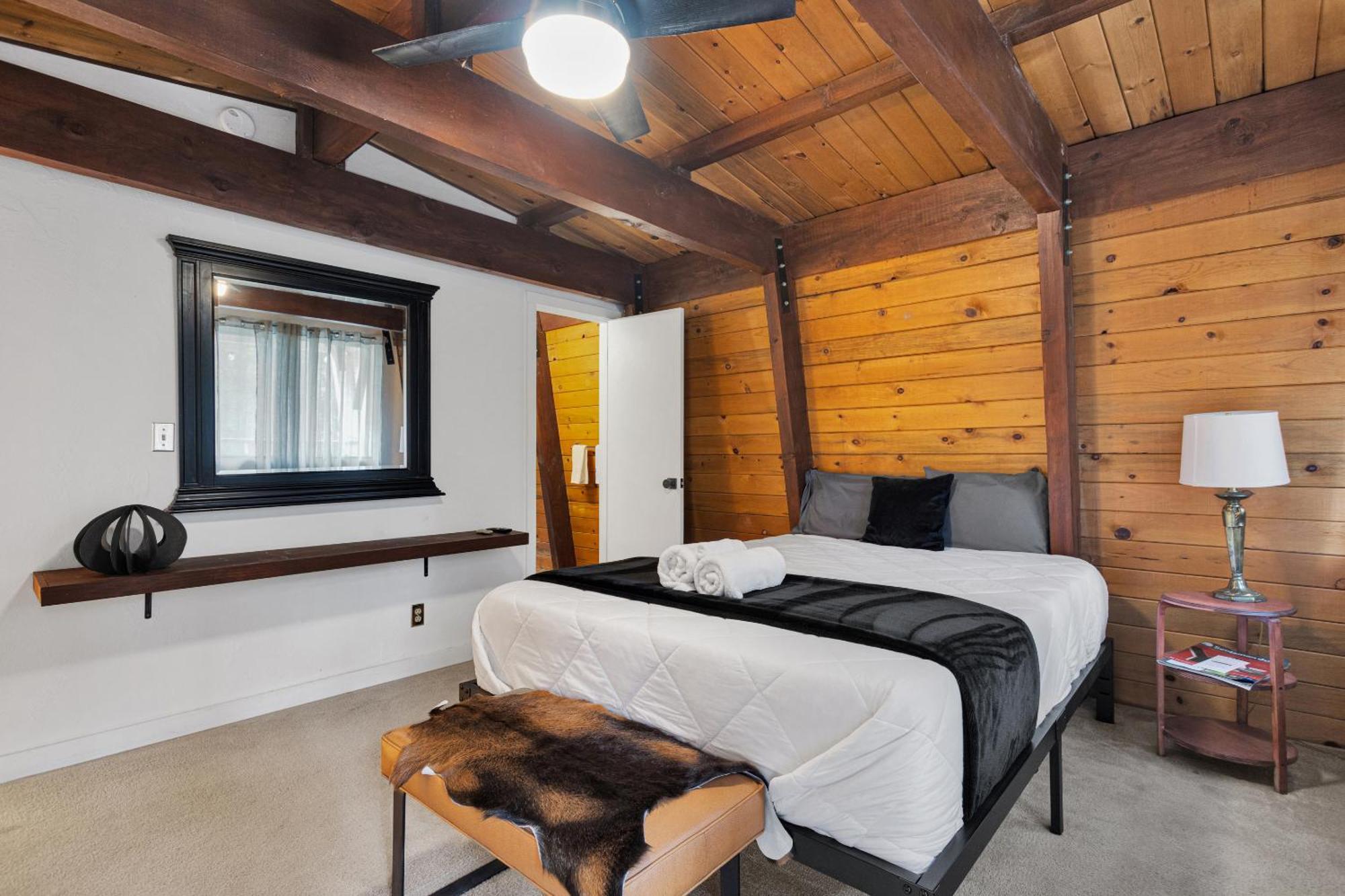Cozy Crescent Tree Cabin Near Bear Mountain بيغ بير لاكي، سان بيرناردينو، كاليفورنيا المظهر الخارجي الصورة